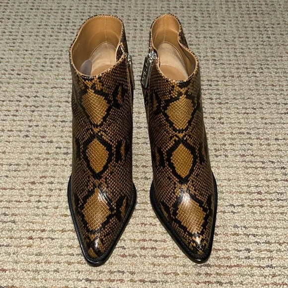 NEW Chloe Rylee Zip Booties 40 - Picture 4 of 11